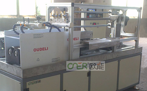 臥式全自動淬火機(jī)床 臥式全自動淬火機(jī)床