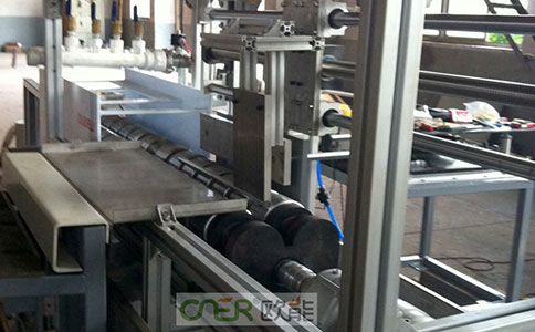 臥式全自動(dòng)淬火機(jī)床